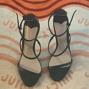 Tony Bianco black stilettos ✨